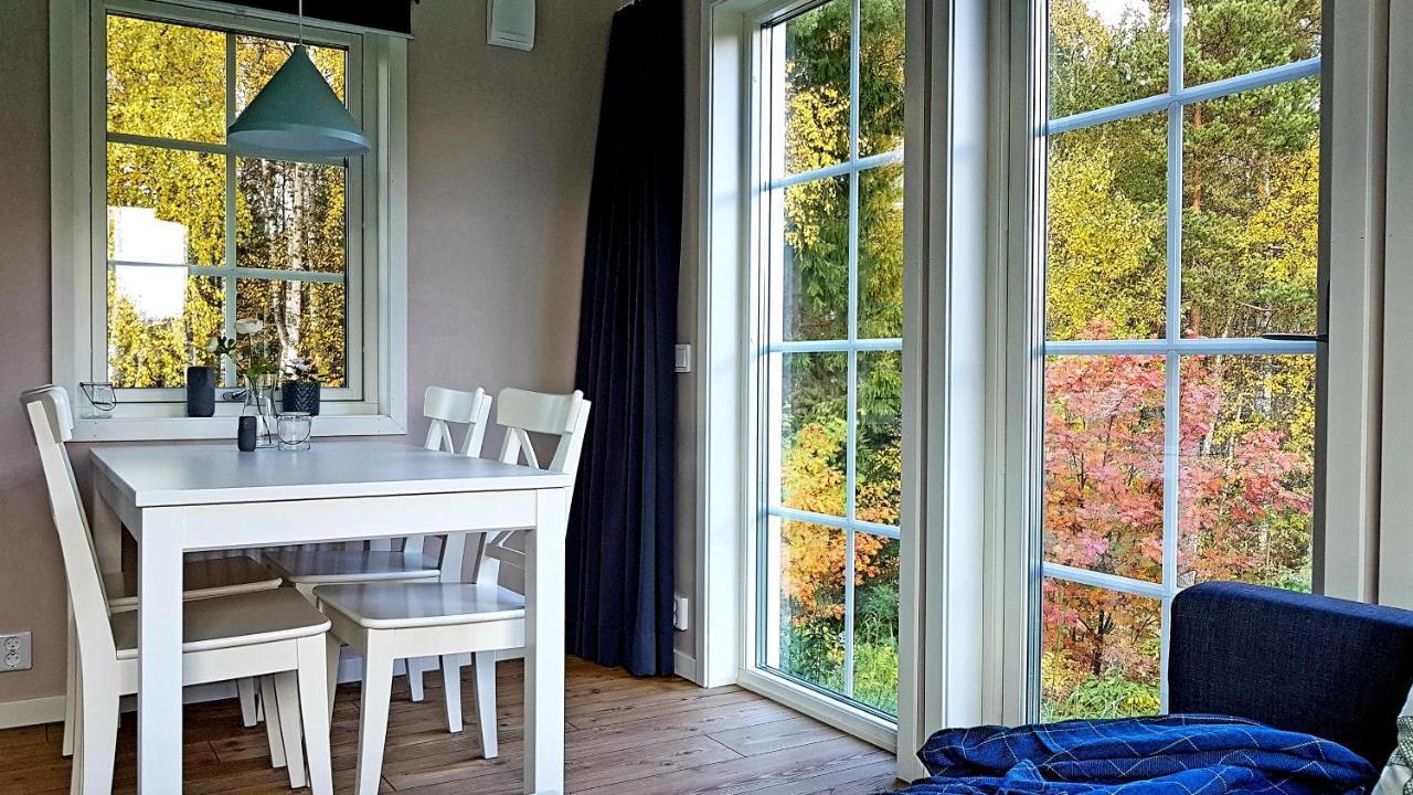Nybyggd Stuga Intill Skogsbrynet - New Built Cottage Next To The Cowberry Forest Мура Екстер'єр фото